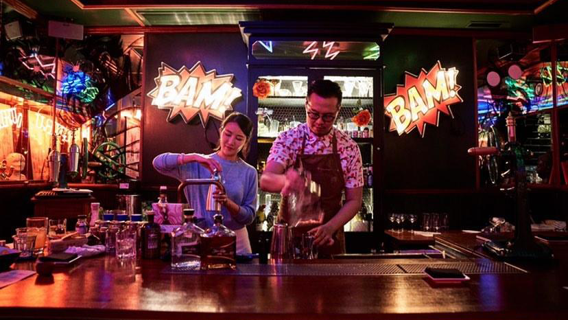 DiegoCabreraBar's tweet photo. Cómo lo pasamos en el Guest Bartending de #HopeAndSesame que tuvimos en #SalmonGuru 😀👌 https://t.co/zhd2EnJpow
