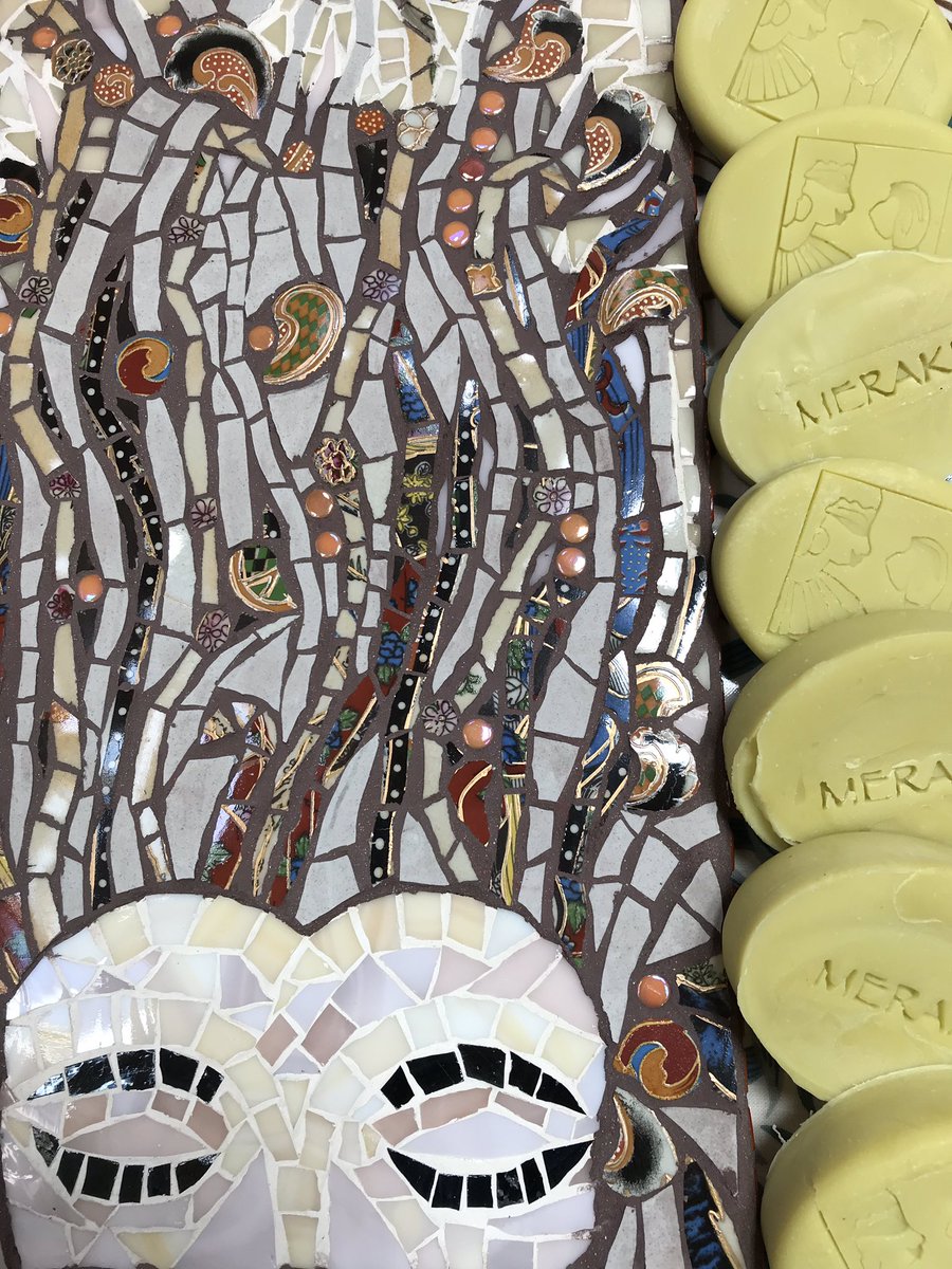 MerakiSoapCo's tweet photo. Just to remind you that our lovely shampoo bars are available: Avocado with Rosemary/ Avocado with Bergamot &amp; Lemon. £5.50 or £10 for 2. #meraki #puresoap #vegan #ethical #noplastics https://t.co/gtbGcHv0ws