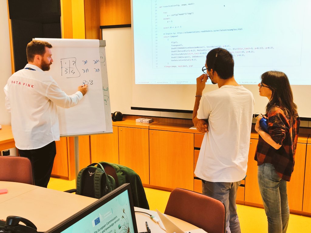 Our team discussing #DataAugmentaion in  a 3-day #geospatial #DeepLearning #ComputerVision training given by <a href="/data_pink/">DataPink</a> that we are hosting at #JRC <a href="/EU_ScienceHub/">EU_ScienceHub</a> .

Promising!