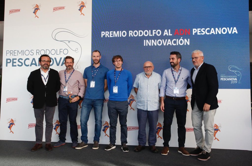PescanovaCorp's tweet photo. Comenzamos la gala de los @#PremiosRodolfo 2019. Con @DavidAmorTv presentando el evento interno del año de reconocimiento a nuestros equipos ¡¡Vamosssss!!! @gleznacho https://t.co/mzUmAj7Xna