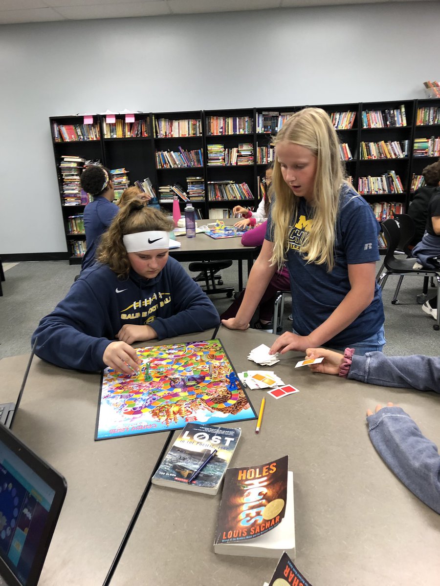 collins6crew's tweet photo. First indoor recess of the year... loving the board games on a rainy day!! #SMSCompass #SASCompass https://t.co/Gf7wTxx1l8