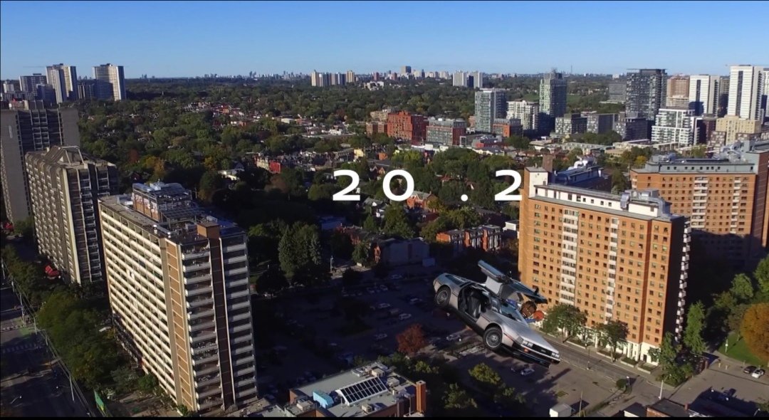 bunawhip's tweet photo. Hey! Just made a new drone video for the city and YOU 😃 check it out on my newly designed website today i really appreciate it  https://t.co/c0CriOqoaD #drone #toronto #raptors #to2riotv https://t.co/uvOUXLyF6p