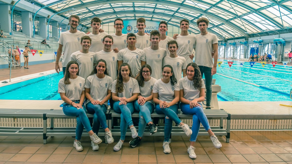 CN Sant Andreu (@cnsantandreu) on Twitter photo NATACIÓ 🏊♀️| Us presentem als absoluts i júniors del <a href="/CNsantandreu/">CN Sant Andreu</a>!
El primer equip està dirigit pel <a href="/Kromjou/">Jordi Jou OLY</a> i el <a href="/JuanMiRandoG/">JuanMi Rando Gálvez</a> 🏊♂️i l'entrenador dels júniors és l'Oriol Plans 🏊♂️
Molta sort aquesta temporada!
#SomSantAndreu NATACIÓ 🏊♀️| Us presentem als absoluts i júniors del <a href="/CNsantandreu/">CN Sant Andreu</a>!
El primer equip està dirigit pel <a href="/Kromjou/">Jordi Jou OLY</a> i el <a href="/JuanMiRandoG/">JuanMi Rando Gálvez</a> 🏊♂️i l'entrenador dels júniors és l'Oriol Plans 🏊♂️
Molta sort aquesta temporada!
#SomSantAndreu