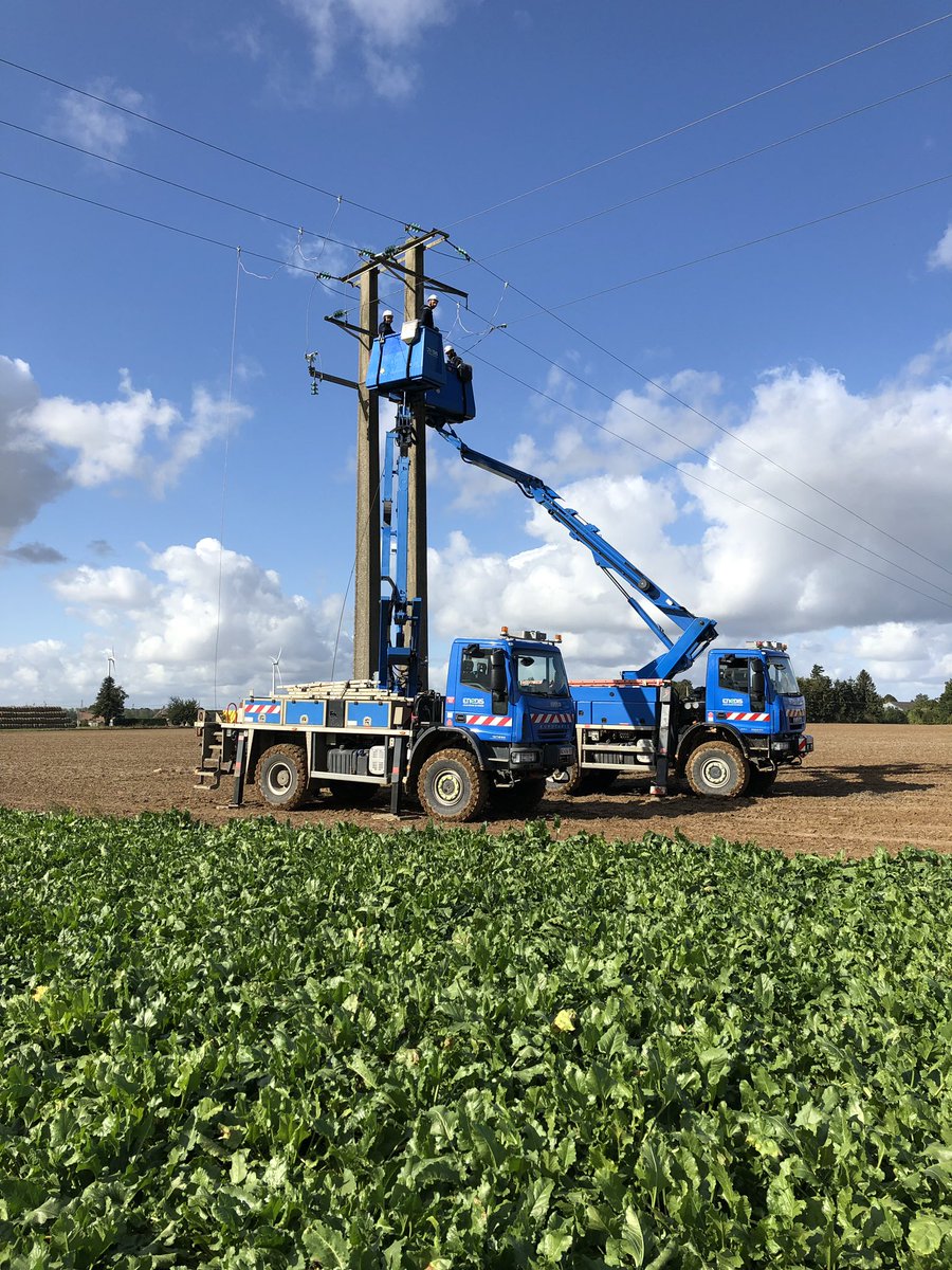 CopinAlain's tweet image. Prolongation de vie des ouvrages à  Languevoisin-Quiquery, Base Opérationnelle d’Amiens avec les collègues de St Quentin @enedis_picardie