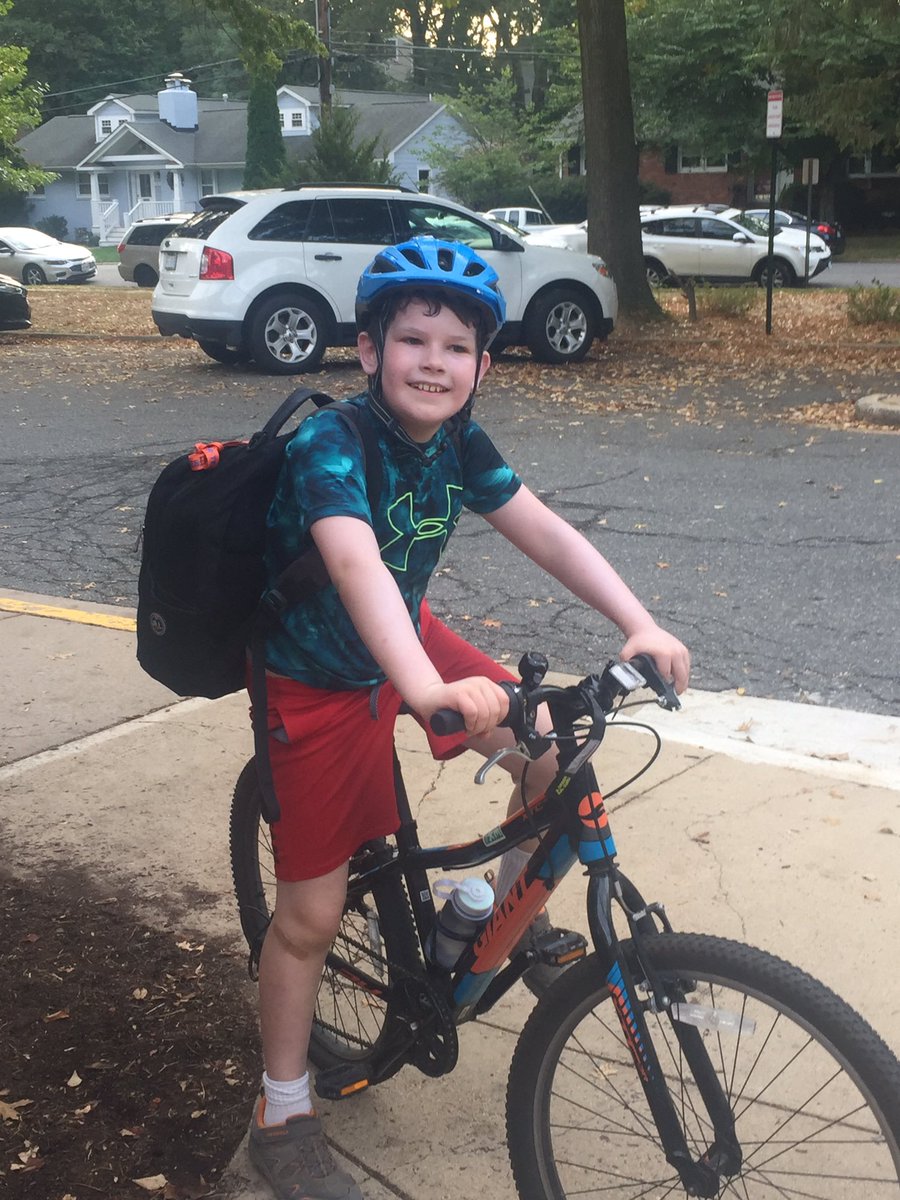 APSTaylor's tweet photo. Let’s ride! @TaylorPTAtalk #APSWalk2School @BikeArlington @ztaylorfifth https://t.co/MFUWmuherK