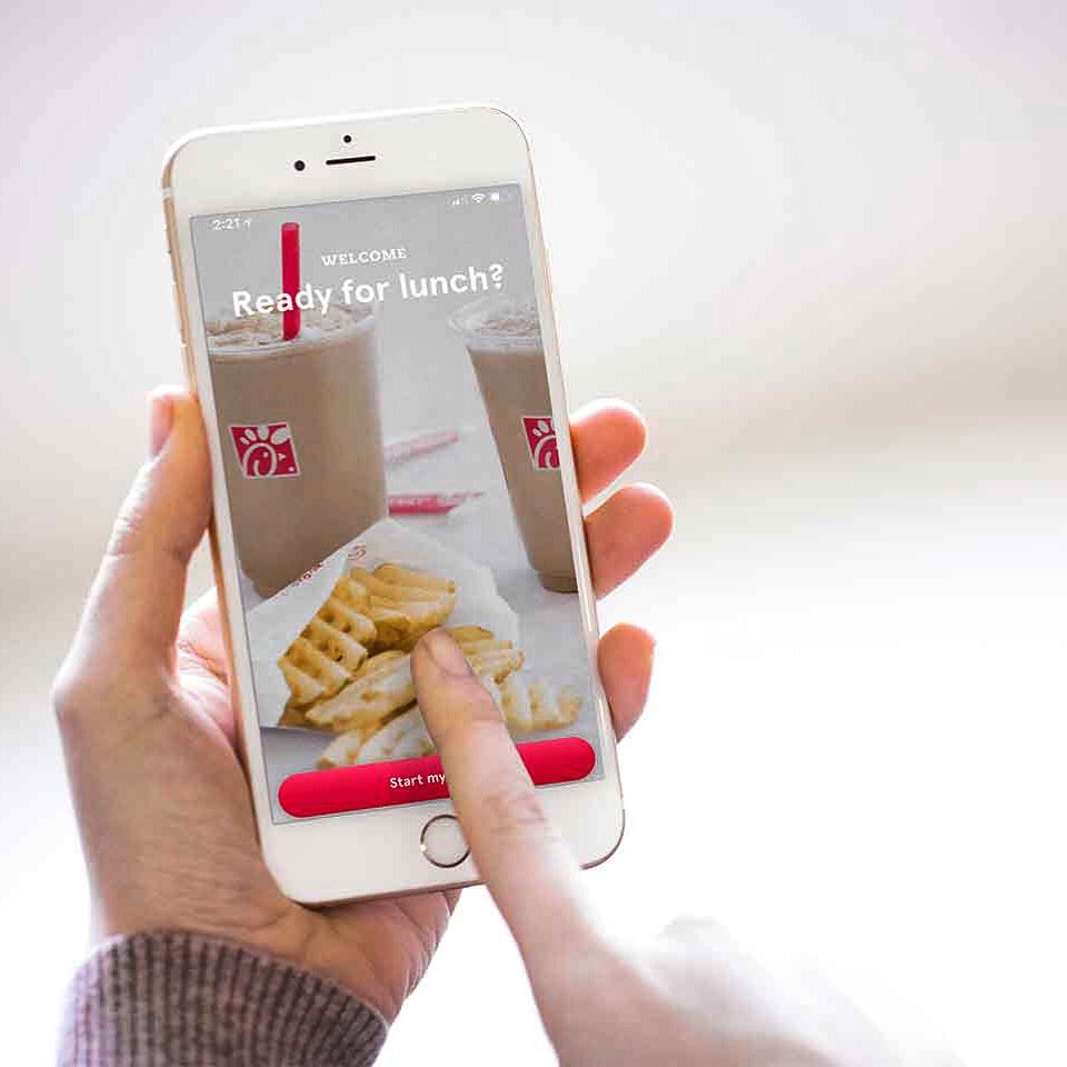 cfa610shepherd's tweet photo. Happy Wednesday! Have you used your Chick-fil-A app π² today? You can customize your meal, check in and bypass the line in-store, and get points to redeem for yummy rewards! π€€.
β’
β’
β’
#cfaoneapp #cfamobile #cfa610shepherd https://t.co/7d7NsTEx3x