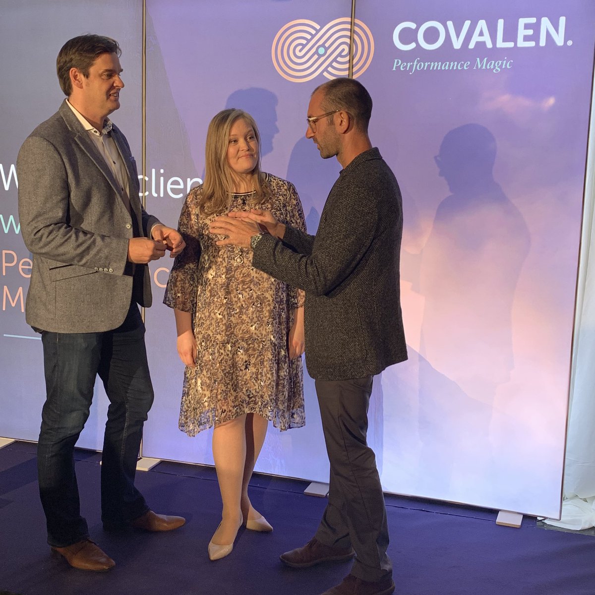 Covalen_'s tweet image. MD of #Covalen Suzanne Dolan getting ready for our panel discussion with #BarryWinkless and our speaker @mwtknsn #PerformanceMagic @CplJobs