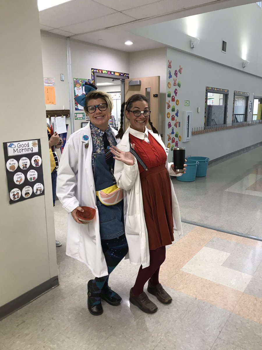 rule_hawks's tweet photo. Nerd Day for Spirit Week!   @BromleyHawks @draetate https://t.co/P9P8BBFMbw