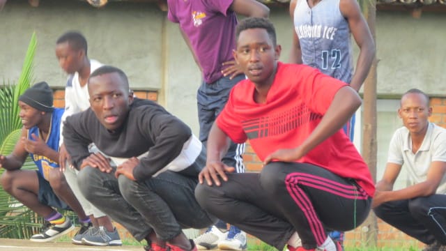 Tumba_College's tweet photo. Umunsi wa 3 wa #inductionWeek2019 muri @TumbaCollegeTCT. Abatozwa bazindukiye mu myitozo ngororamubiri. https://t.co/Tt3WAaaqwU