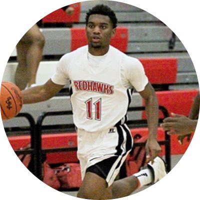 RobRose_'s tweet photo. Congrats to @RedhawkMBB’s Mike Peay (@MichaelPeay23). Dude scored a 28 on the ACT. Good grades &amp; scores don’t get celebrated enough. 

D2’s &amp; D3’s, this is the high academic, do it all, dawg on defense, guard that you’re looking for! https://t.co/9lPEbOooUv