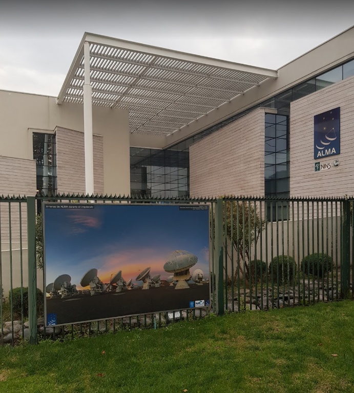 ¿Quieres hacer la práctica en ALMA en el 2020?📡✨ Postulaciones hasta el 09 de octubre:
➡️Estudiantes Diseño Web or Multimedia
➡️Estudiantes Periodismo
➡️Estudiantes Ciencias de la Computación, Ingeniería en Software, o Tecnologías de la Información.
link hr.almaobservatory.org/jobs/opportuni…