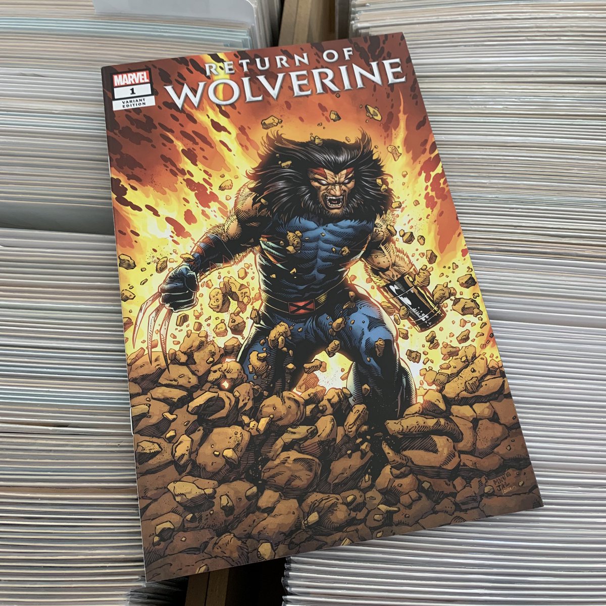 radar_comics's tweet photo. En la tienda y en la web: Return of wolverine #1 Age of Apocalypse Costume Variant Cover (Marvel, 2018)
https://t.co/3sUScAjEqG
#RadarComics #Comics #Malasaña #Wolverine #ReturnofWolverine #CharlesSoule #SteveMcNiven #Marvel https://t.co/UOLZj0U7IQ