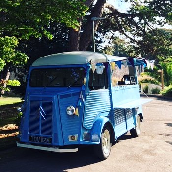 Can we add a vintage sparkle to your big day? Visit us at Devon Wedding Show at the Riviera Centre Sun 6th Oct to discuss what we can do to help your wedding day 💕🍾🥂🎉 ellasmobilecafe.co.uk #vintagewedding #citroenhvan #ellasmobilecafe #rowcrofthospice #devonwedding #Devon