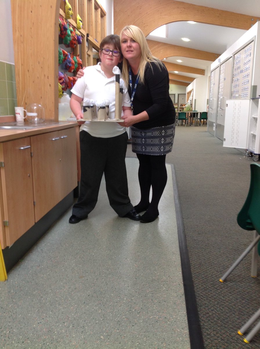 Miss Elvidge tweet media