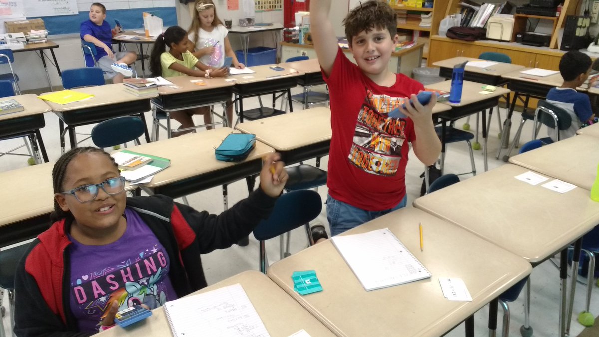 SteveRogersWind's tweet photo. Lots of excitement during "Beat the Calculator"! https://t.co/mFMhJUB7j6