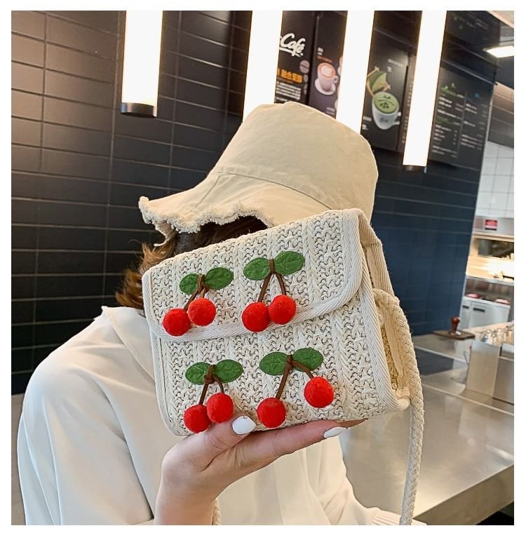 ShopByDao's tweet photo. #พร้อมส่ง #กระเป๋าสะพายข้าง 
🍒กระเป๋าสาน Cherry สะพายข้าง ใบเล็ก น่ารักๆ
🍑99.-฿

ขนาด
- กว้าง 13CM.
- สูง 17CM.
- ฐาน 7CM.
- สายสะพายขาว 120CM.
- วัสดุหลัก : หวาย
- มี 1สี : สีขาว เท่านั้น
- มีกระดุมเปิด-ปิด กระเป๋า ไม่สามารถปรับสายได้ https://t.co/fIJyIfsALr