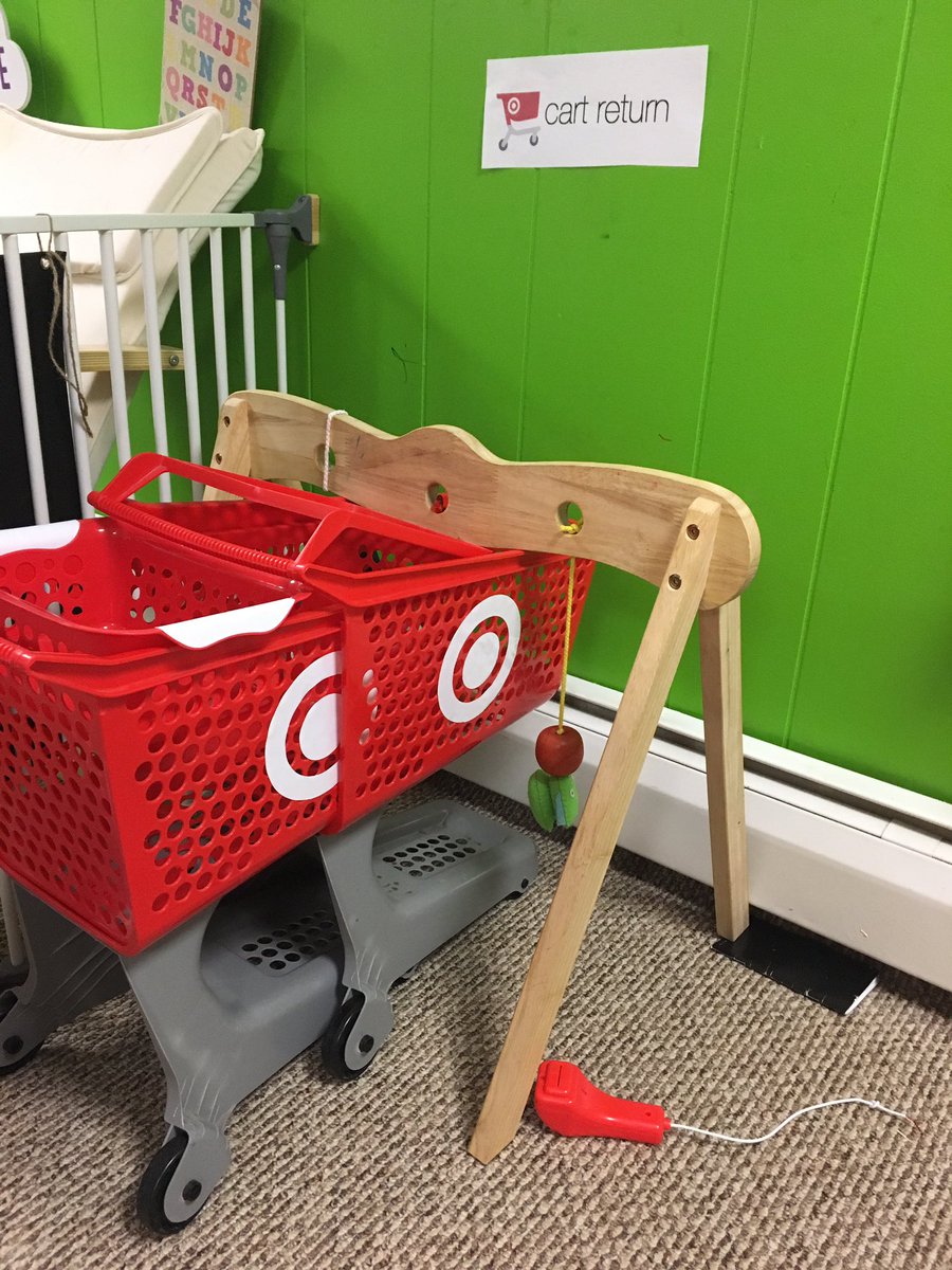 tinawargz's tweet image. 10/10 would shop here AND tip my barista!!!!