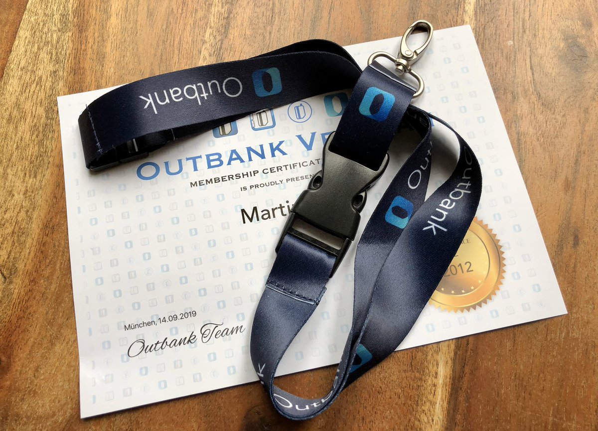 marvoi's tweet photo. Vielen lieben Dank @Outbank für die schöne Überraschung! Ich werde es in Ehren halten. #OutbankVeteran https://t.co/vWYu5wlPXO