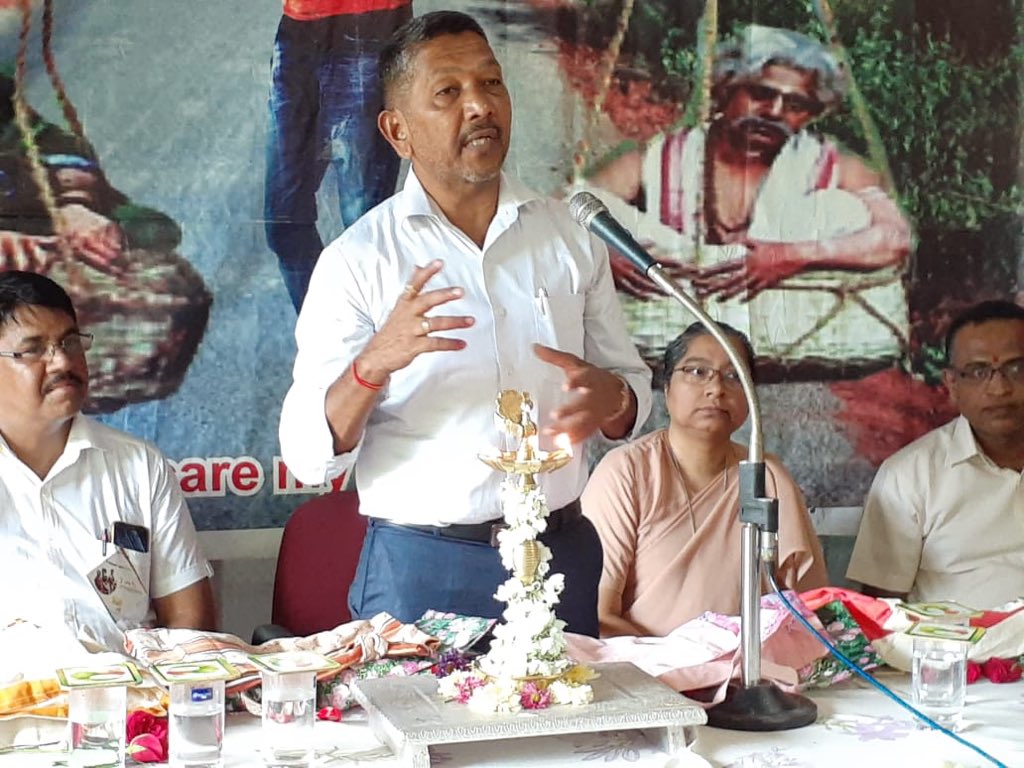 drmanojkamat's tweet photo. Feel happy to be a part of the #snehabhavsanskar initiative and launch of #clothbags by the #provedoria of the #governmentofgoa along with Hon Minister Shri Milind Naik.
#PlasticFreeIndia #elderlycare
@NSawaikar @narendramodi @DrPramodPSawant @PMOIndia @goacm @goanewshub https://t.co/ShAoUIZwSd