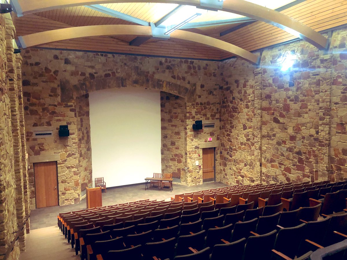 “Sarah’s playing Red Rocks today” -<a href="/brad_frost/">Brad Frost</a> 

The room for my Design for Developers workshop today for <a href="/artifactconf/">Artifact Conference</a> is insane! I feel fancy.