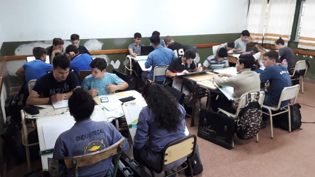 jalbertogalarza's tweet photo. Arrancamos con la Olimpíada Jurisdiccional de #Construcciones en la #EPET3 Oberá. Participan 10 escuelas. Deseamos que tengan una exitosa jornada. #TecnópolisLosEspera
@INETetp @misioneseduca @CGEMisiones https://t.co/yaSQVbYK97