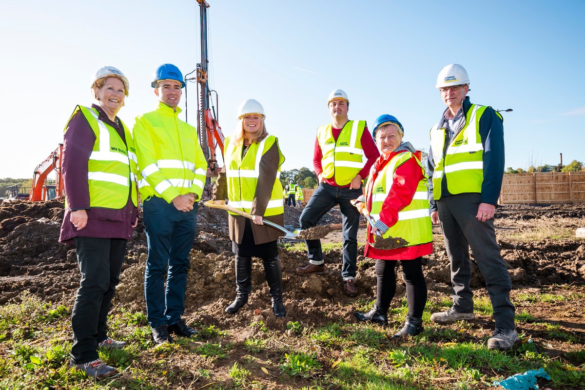 BartonPark_'s tweet photo. We were honoured today to attend the groundbreaking for Barton Park Primary School, providing 315 new places for local children from Sept 2020. Its fantastic to see Barton Park grow! Find out more at  https://t.co/eAwhMFDvzX #education https://t.co/3qPkiIPoZs