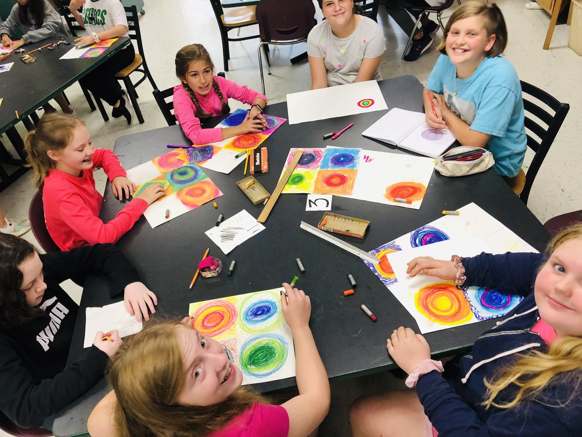 Rebecca EwellARTWMS tweet media