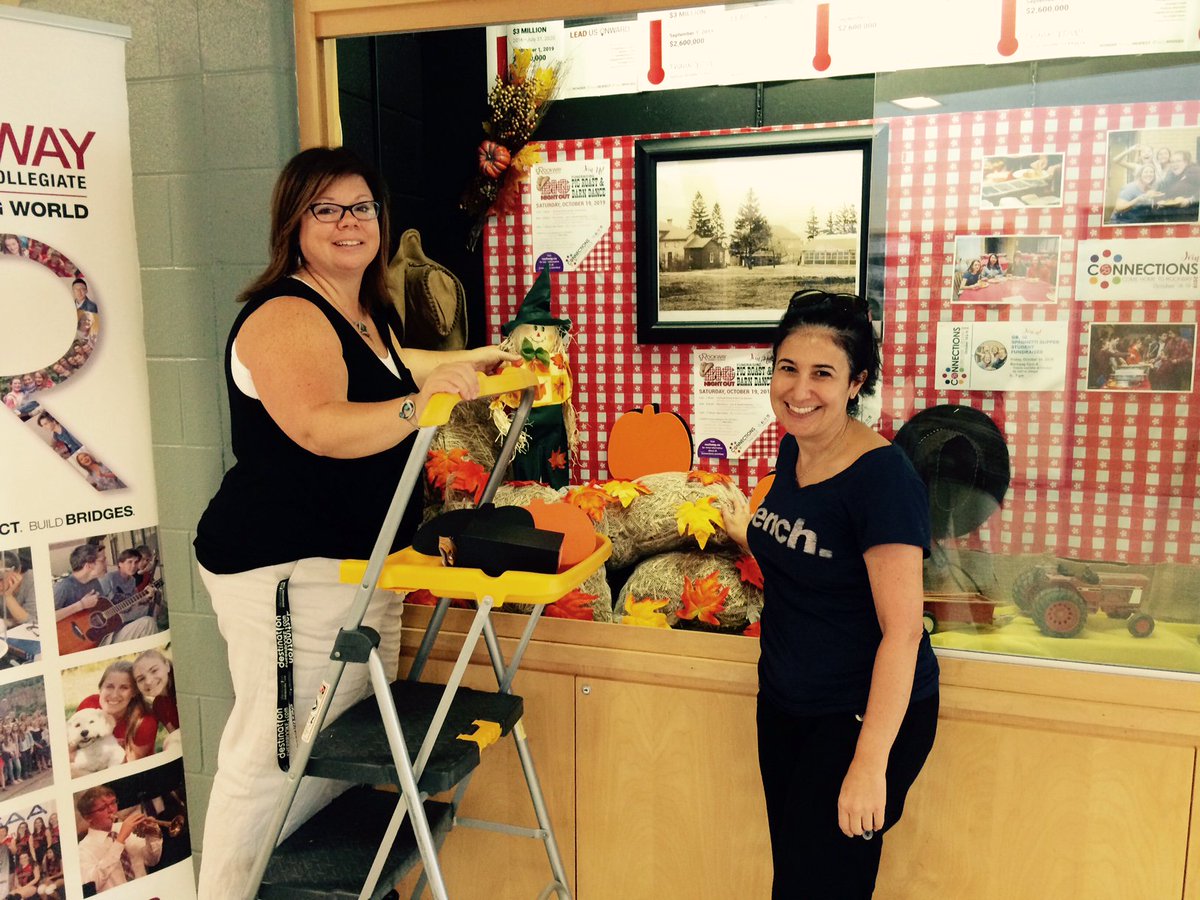 RockwayMC's tweet photo. Thanks to our team and Banquet Committee volunteers like Monica (right), who are helping us get ready to welcome you to Connections Weekend 2019. Be sure to buy your BIG Night Out Pig Roast &amp; Barn Dance tickets: https://t.co/GyYZhXFMmP https://t.co/l7Faghayzv