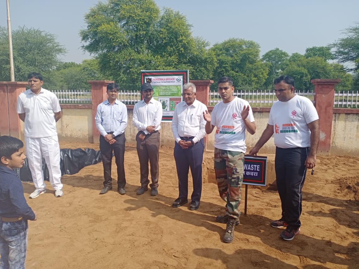 vivekjaipur's tweet image. Inaugurated #WasteProcessing facility on occassion of #150thGandhiJayanti with #2ndBattalion of #TheRajputanaRifles under #LaungewalaBrigade  #WasteManagement with Jawans, Team 
@cdc_organd Families @rajnathsingh @siddhantagr @manipaluniv @ISWA_org @PMOIndia @AdtRml