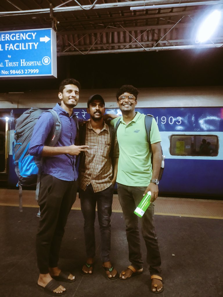 moby_roy's tweet photo. The parupady is ON.
Full power.💥 https://t.co/A9KFuIOBbK
