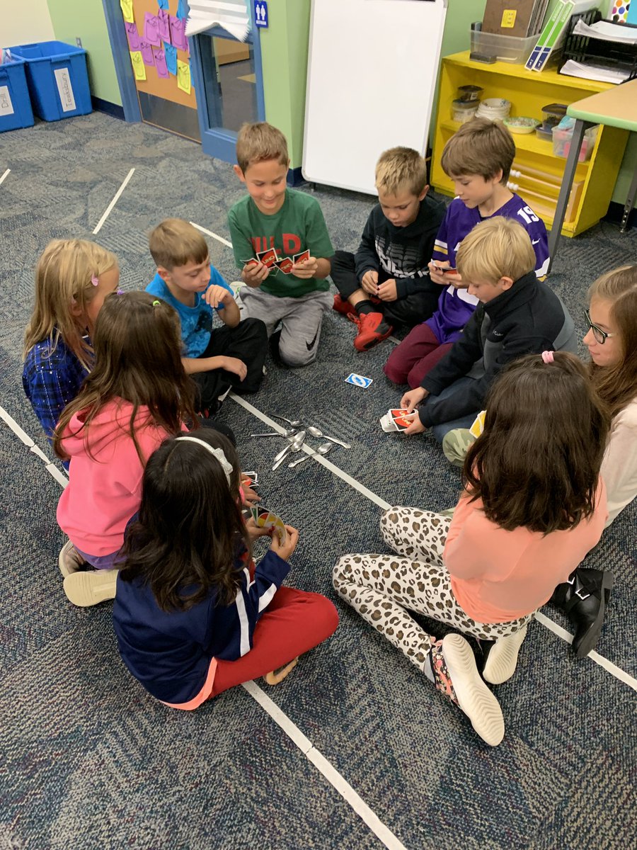 MrsDrill3rd's tweet photo. Starting our morning with the game of “Spoons”! #gwgreats @MrsTewksbury3rd https://t.co/20matYNCc1