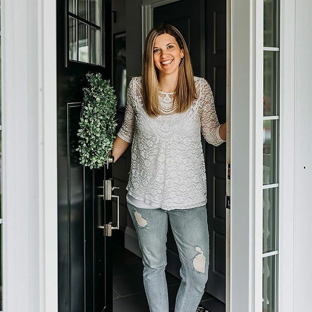 Hiiiiiiiiiiiii.

I know I've been seriously absent from IG for months and months.

My bad.

I have been super busy coaching and working with other online entrepreneurs over at my <a href="/gemma/">Gemma Montada</a>.bonhamcarter business, and TSD had to take a bit of a back seat.

We… ift.tt/2nNo2UM