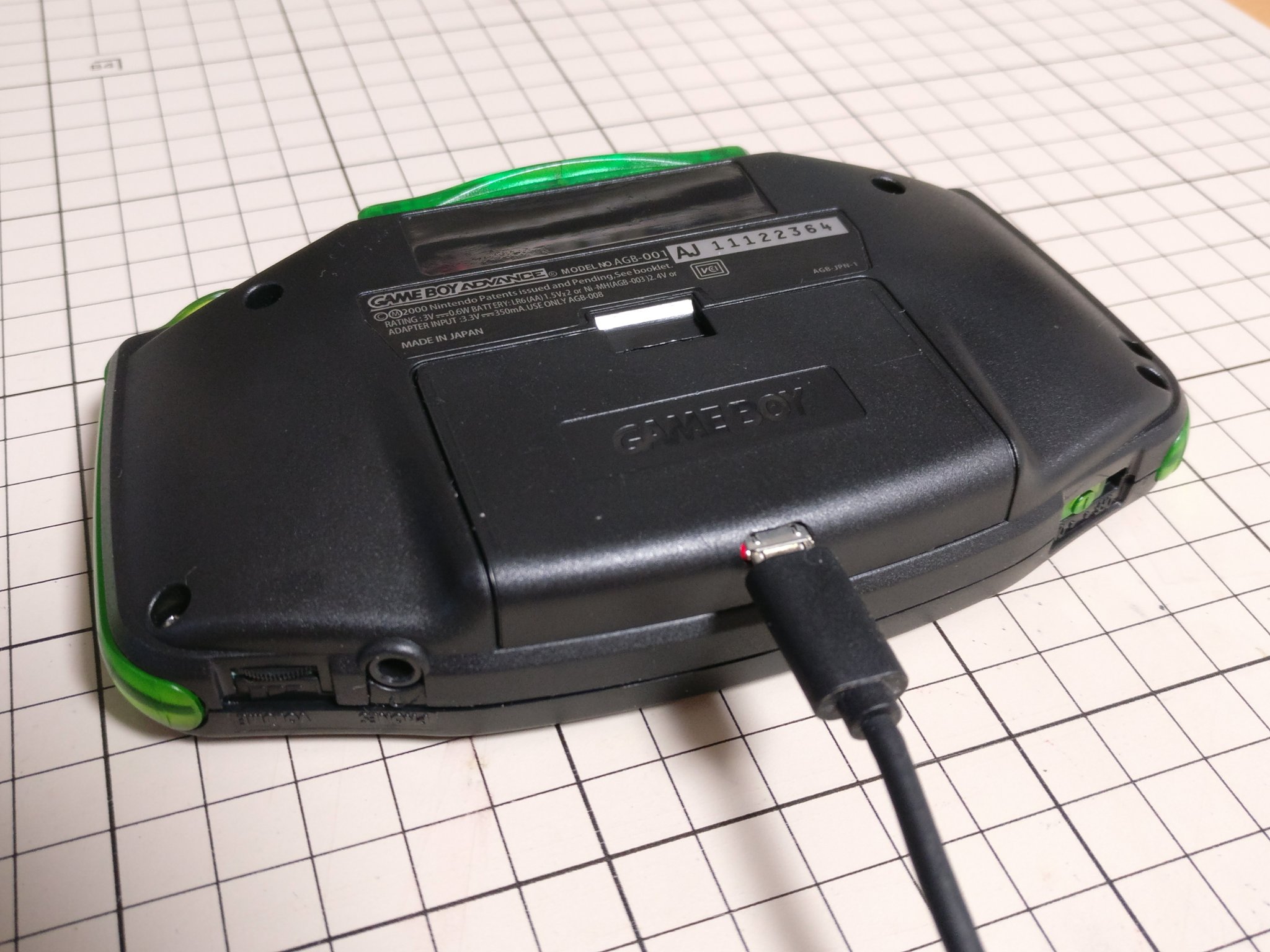 がいと ぼくのかんがえたさいきょうのgba やーっと完成しました Ips液晶 サウンドアンプモジュール 電源のバッテリー 化 クロックアップ機能など現状gba用に存在するmodを全て詰め込んでいます