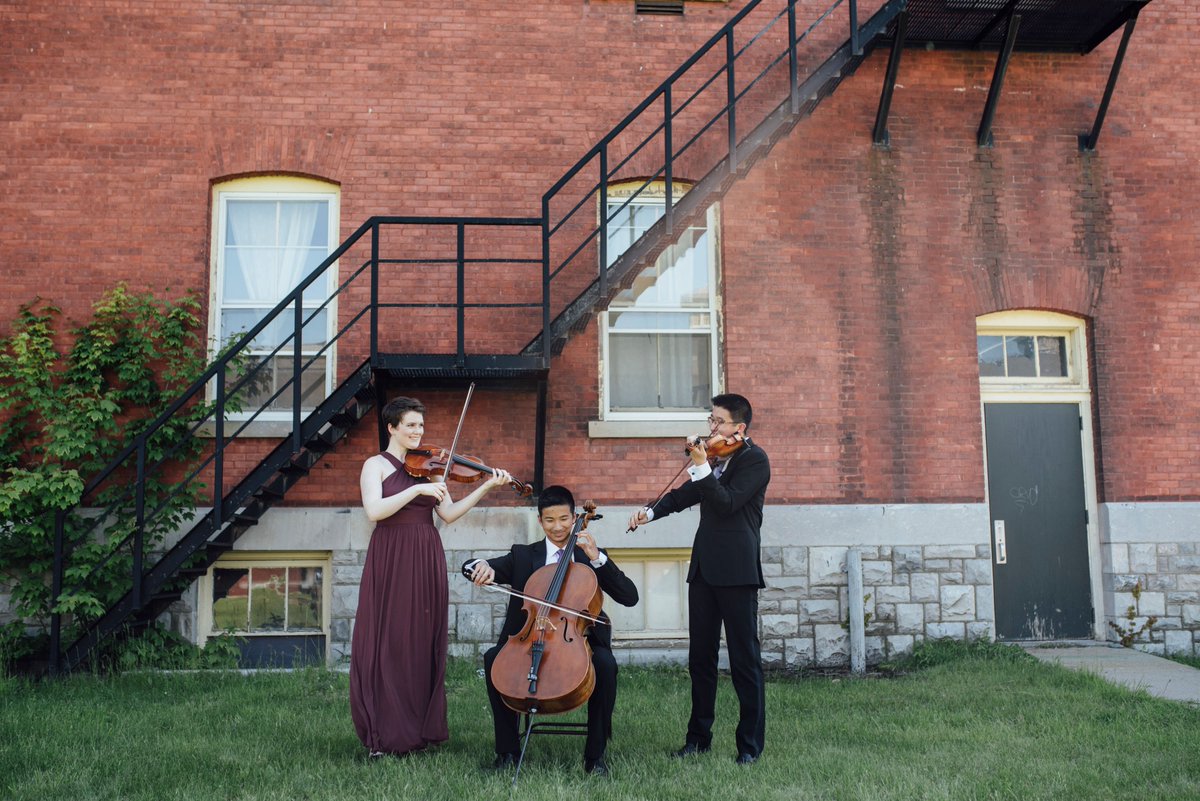 VYOAorg's tweet photo. #WeddingSeason out, #ConcertSeason in! Come join us for our first performances of the season! VYP Concert at ELMC - Oct 12, 5pm and VYO Concert @flynnbtv – Oct 13, 3pm. VYO concert subscription tickets on sale until October 11. See you then!

https://t.co/lQjUzkYH0w https://t.co/QDjWWaMyhD