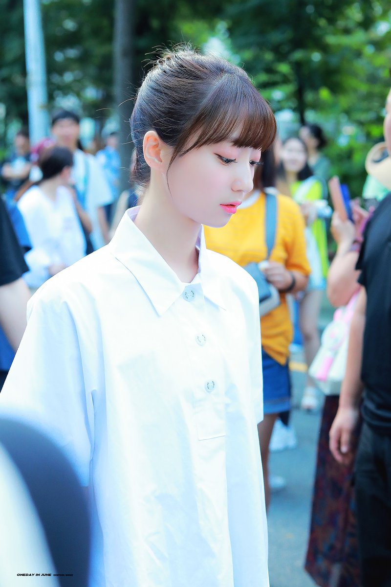 190807 뮤출 #오마이걸 #OHMYGIRL #비니 #BINNIE #배유빈 <a href="/WM_OHMYGIRL/">오마이걸 (OH MY GIRL)</a>