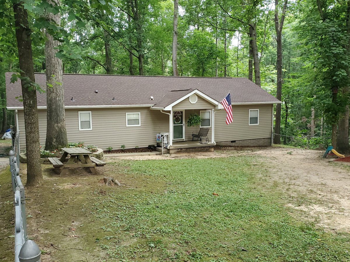 gdunk's tweet photo. Great home just had a price reduction!! https://t.co/PCbpFIAp5a