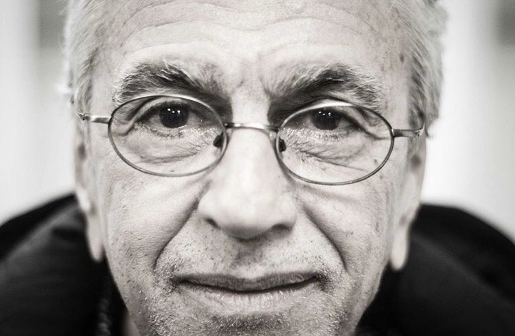 caetanoveloso's tweet image. Será que o Brasil tem que pagar tanto carma assim para chegar a dizer o que ele realmente tem a dizer? 🎧 Ouça o meu podcast #Essenciais lançado exclusivamente pela @Deezer: bit.ly/2pesxIm
⠀⠀⠀⠀⠀⠀⠀⠀
Foto de Jero Lopez