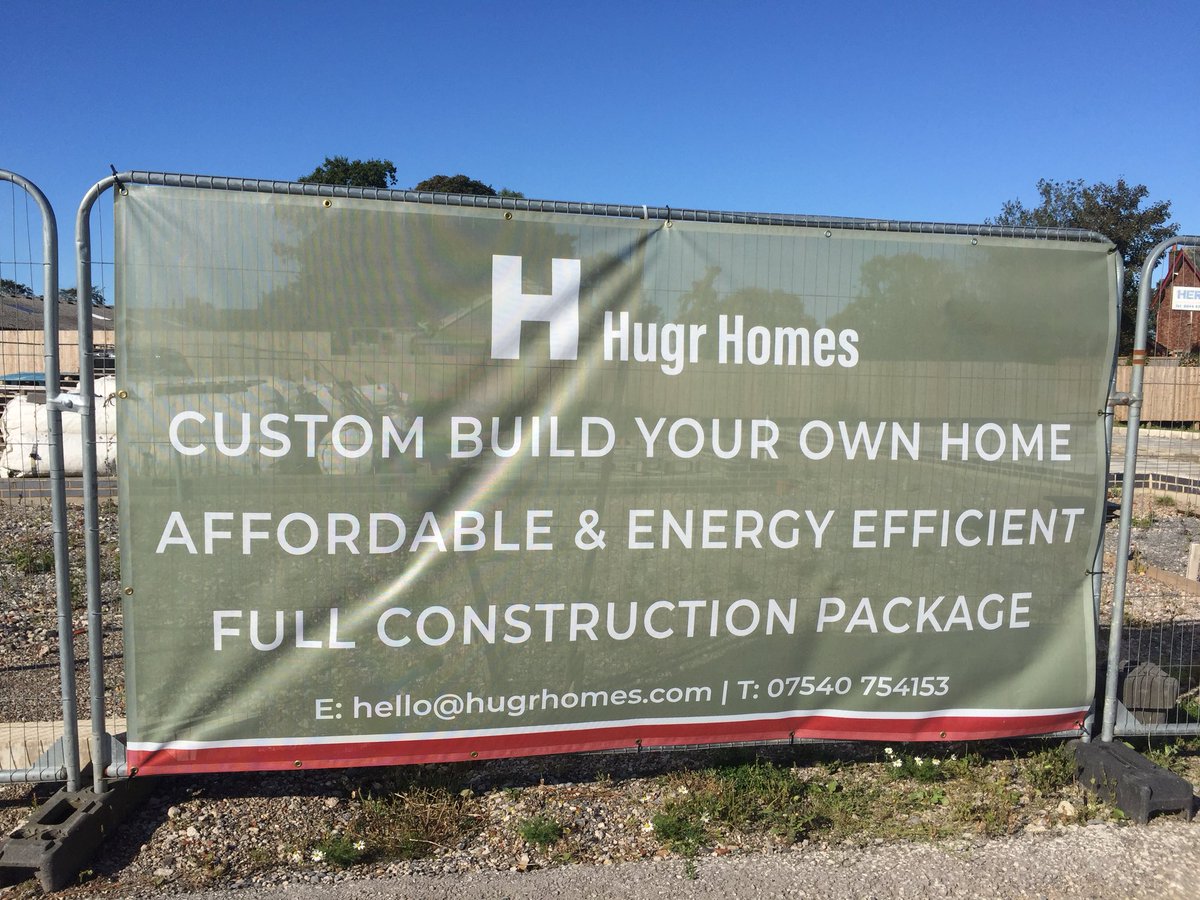 hugrhomes's tweet photo. Construction site looking good in the sun ☀️ make the most of it before the storm #stormlorenzo #custombuild #sunsout #HousingForAll https://t.co/e12OdC2o3v
