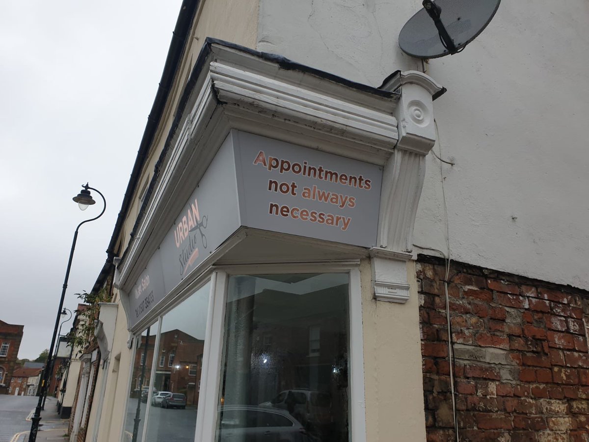 grssignscouk's tweet image. #fasciasigns #acmpanel #rosegoldvinyllettering #frostedvinylgraphics #grssigns #yourbrandingpartner