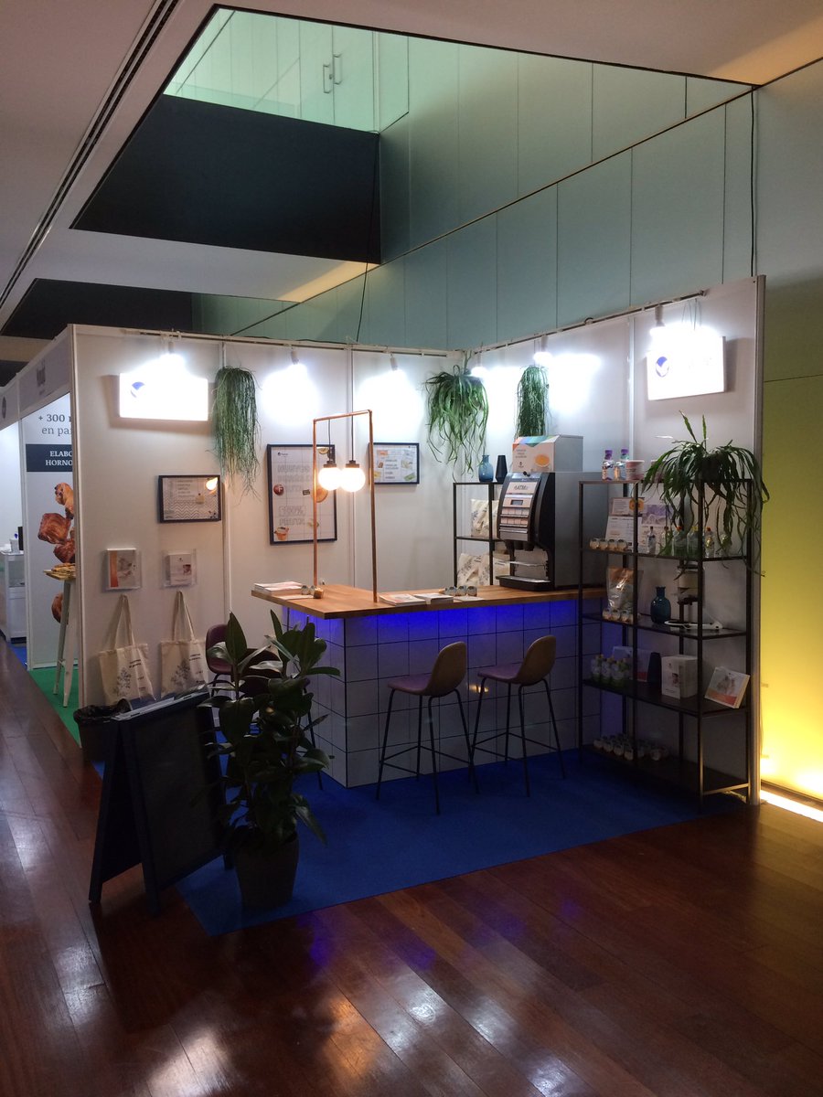 nutrisens_es's tweet photo. 🌱Hoy comienza el el XXI Congreso de Hostelería Hospitalaria en Ávila. 🏰🏰🏰
¡¡Ven a visitarnos y descubre las sorpresas que hemos preparado!!
Te esperamos en el stand9.
#aehh #vegenathc #congresohosteleriahospitalaria
#Avila https://t.co/bNzxMXiJN5