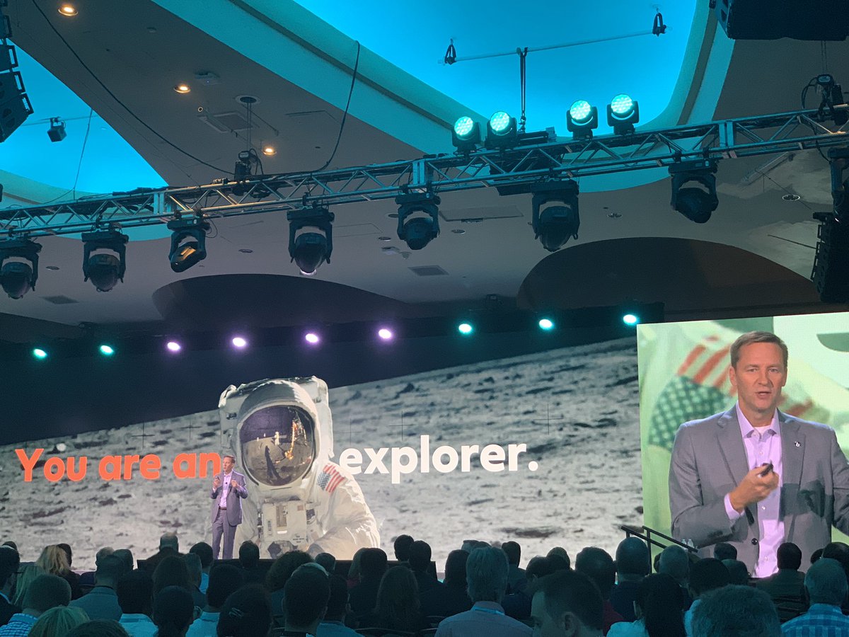 hwveldhuis's tweet photo. Best speech of the day so far. Chris Port, @boomi COO, about the power of Boomi being the platform to push your Digital Transformation. #missioncontrolboomi #platformperfection #BoomiWorld19 #gohighergofaster https://t.co/N9tWlnPuNc