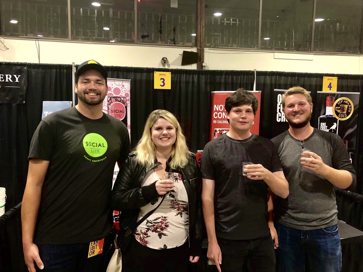 We provided a low cal alternative to your classic spirits w/ <a href="/SoCIALLITEVodka/">Social Lite Vodka</a> at <a href="/HopscotchNews/">Hopscotch Festival</a> this past weekend! 🍓🍍🍊 #HopscotchKelowna