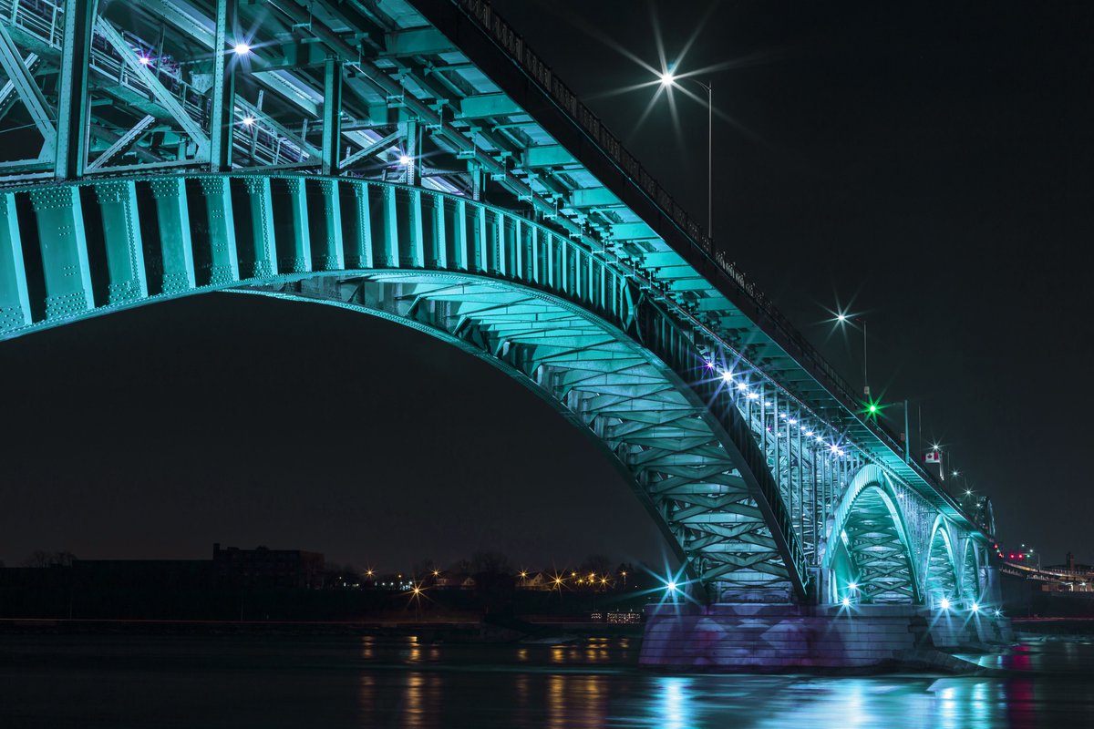 SOGCorg's tweet photo. We're lighting up landmarks in teal for #HPVPreventionWeek! We'd love to see your selfies and pictures in front of our participating landmarks across the country. Find one near you at https://t.co/ZFHCnkR1GX and share your photos online with the hashtag #LightItUpTeal! https://t.co/PfMH621E1s