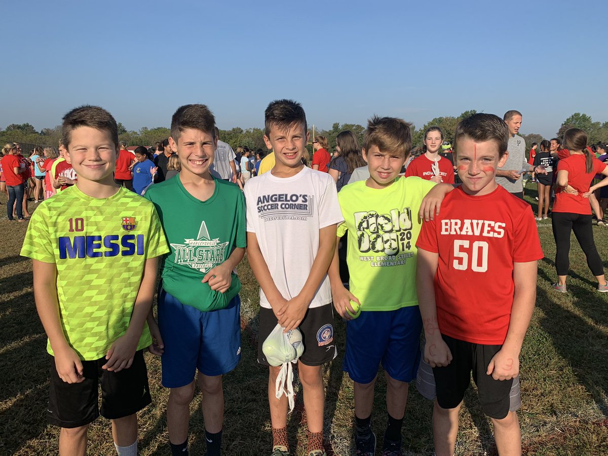 TeamFearless12's tweet photo. C-3 Fun Mud Run! https://t.co/lVaj4Ycb52