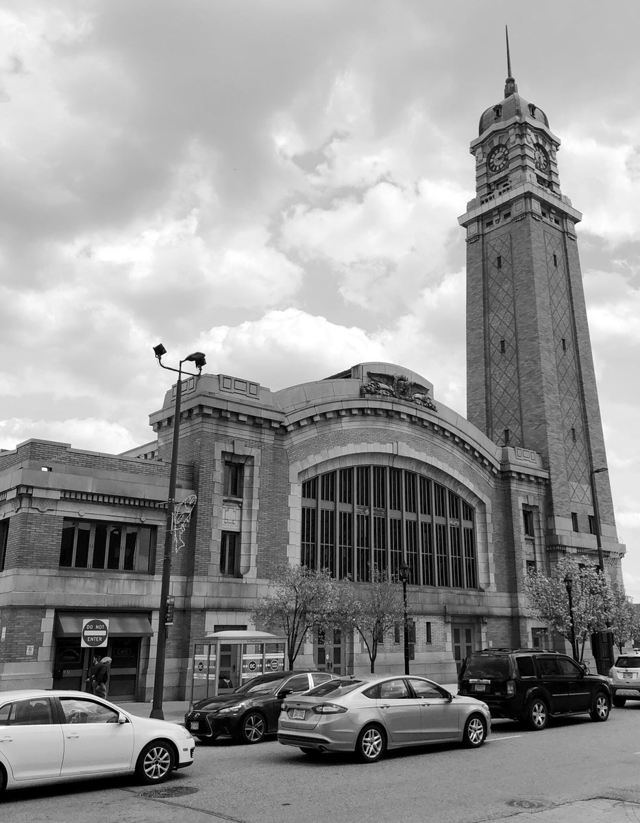CLECLOTHINGCO's tweet photo. What are some of your favorite vendors at @WestSideMarket ??? https://t.co/lfAIXDarWX