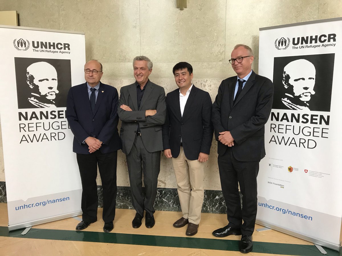 swiss_un's tweet photo. “Stateless people are like ghosts. They exist physically, but they don’t exist on paper” says Azizbek ASHUROV winner of the 2019 #NansenAward for @Refugees with support of 🇳🇴 &amp;🇨🇭▶️https://t.co/0lDIUwJ08L
@GenevaImpact https://t.co/QDdW1t8dsg