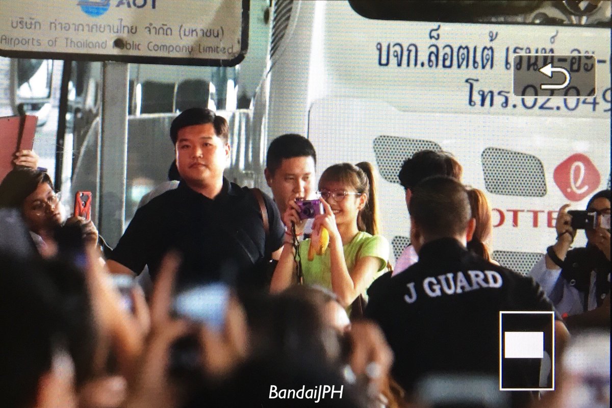 BandaiJPH's tweet photo. 191002 SVB

welcome home, my cute girl🖤

#WelcomeLisaxAIS
#BLACKPINK #블랙핑크 #LISA #리사 https://t.co/nYHOkNpV0S