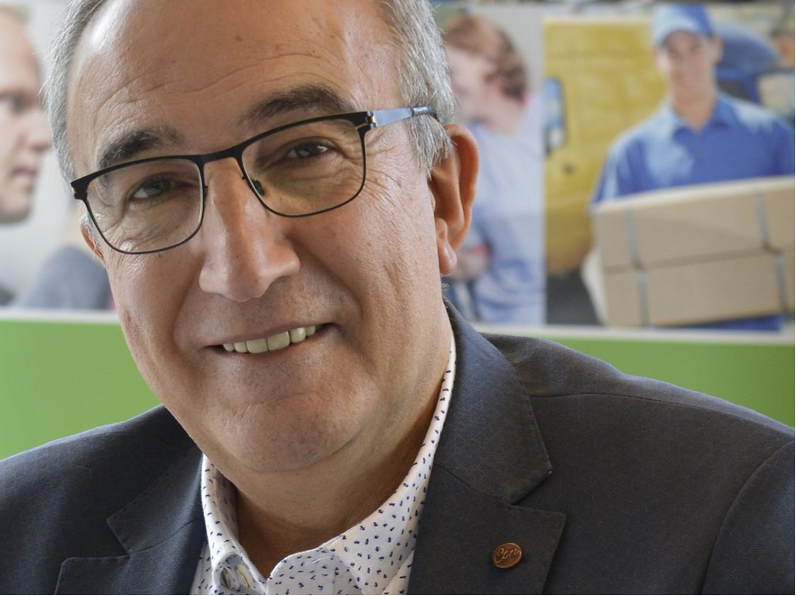 Voormalig wethouder <a href="/turgaytankir/">Turgay Tankir</a> over mensen met een afstand tot de arbeidsmarkt, diversiteit op de werkvloer en zijn oplossingen: denijmeegsestadskrant.nl/achtergrond/tu…