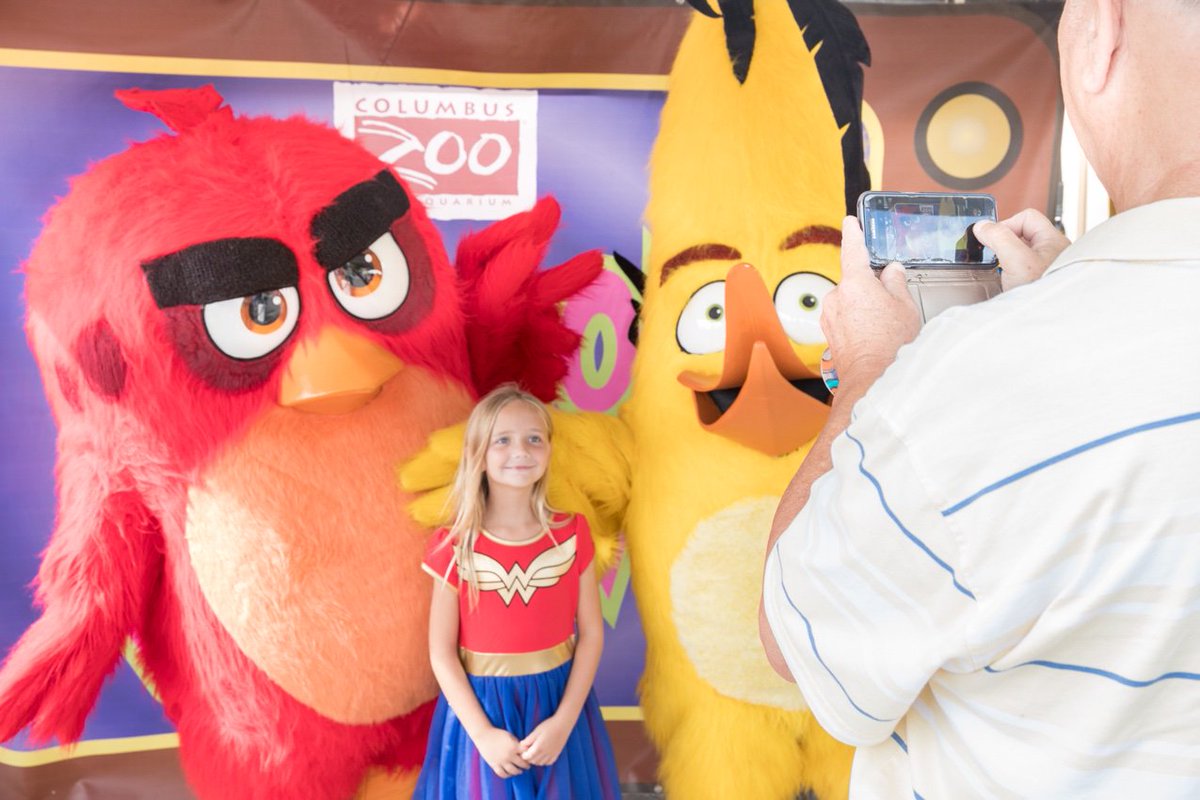 MilestoneLIVE's tweet photo. The Angry Birds 2 Movie was a hit! And so was our Cartoon Event at the Columbus Ohio Zoo! #AngryBirds #zoo #ColumusOhio https://t.co/iIK4YbYmxj
