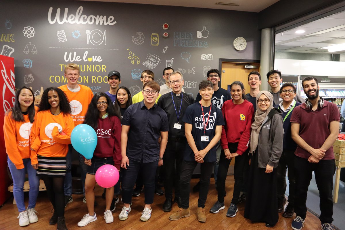 Chaplaincy_IC's tweet photo. Supporting student faith leaders, making connections and finding common grounds at the Welcome Fair 2019
#HelloICU #OurImperial #welcomeweek #imperialcollege #ICfaith https://t.co/bq0uP8NKFq
